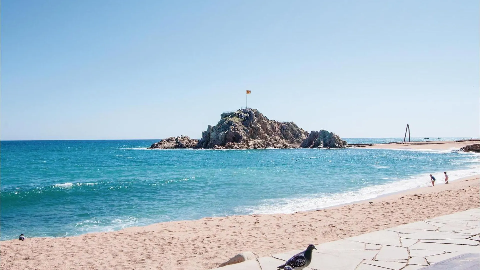 2 Bedroom Cozy Apartment In Blanes